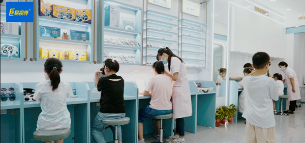 視力矯正加盟連鎖哪個品牌好？